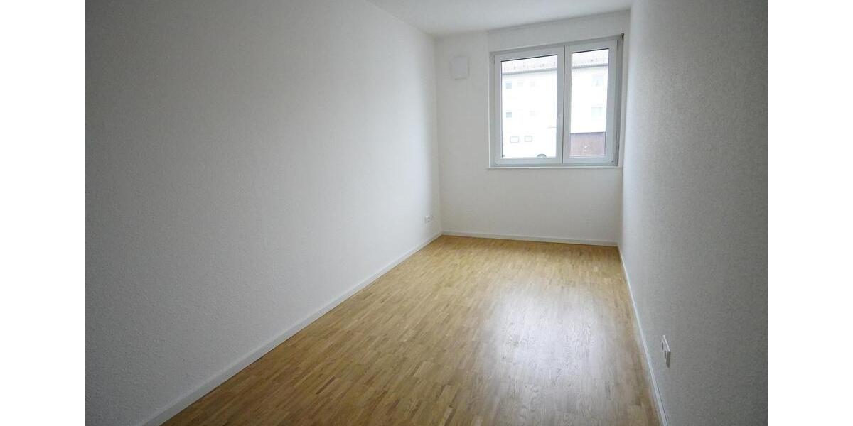 Reihenhaus Pforzheim Eutingen - 5 Zimmer, 132 m&sup2;, 1.499&euro; | Angebot:24747498