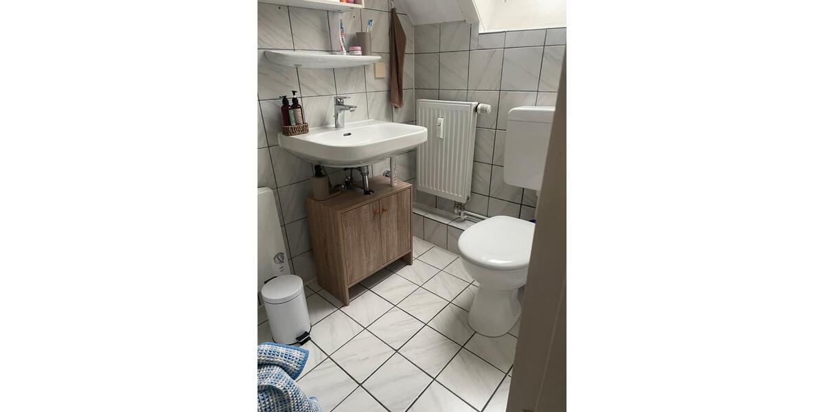 Dachgeschoßwohnung Hildesheim - 2 Zimmer, 36 m&sup2;, 440&euro; | Angebot:24982213