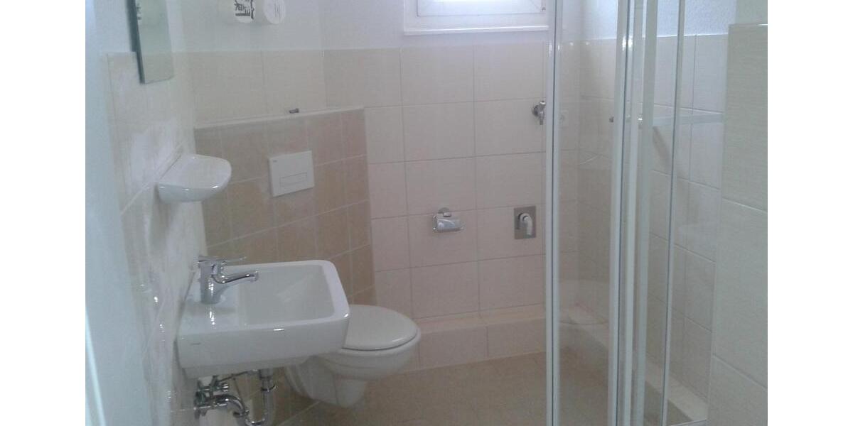 Schöne 3 Zi.-Whg. mit Garten und EBK 3 zimmer