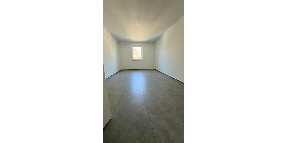 Etagenwohnung Bernburg (Saale) - 3 Zimmer, 87 m&sup2;, 740&euro; | Angebot:26278065