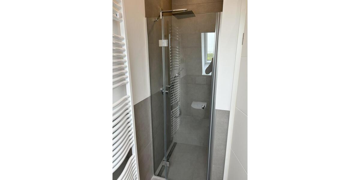 WG-Zimmer in 2er WG, Dachgeschoss, modern 1 zimmer