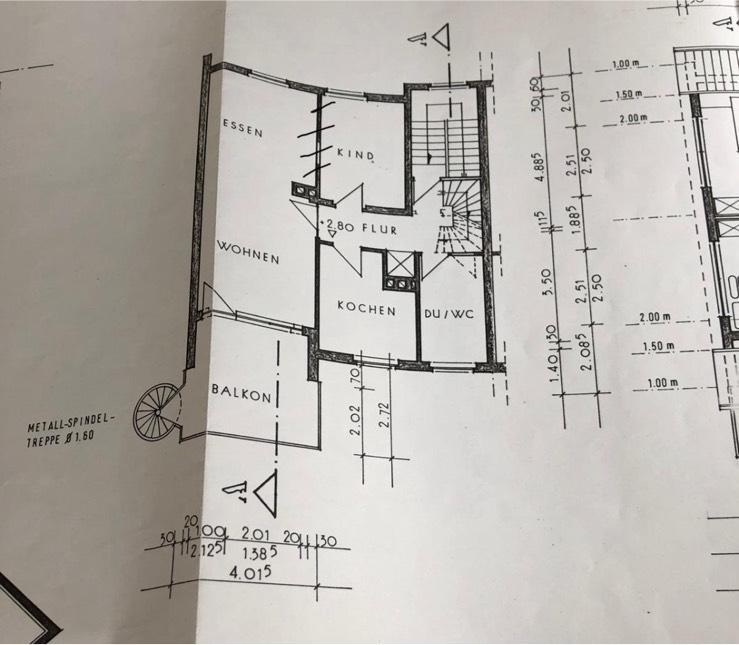 Geräumige 4-Zmmer-Wohnung mit Dachterrasse und Garten in Laufen zimmer