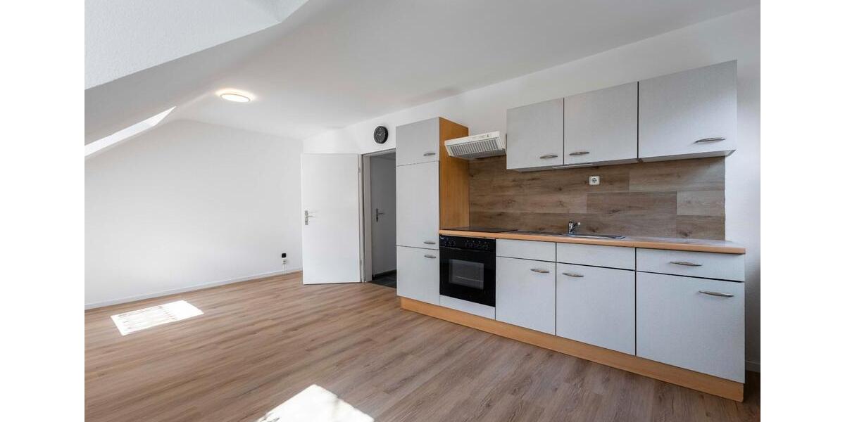 Dachgeschoßwohnung Mertesdorf - 2 Zimmer, 32 m&sup2;, 350&euro; | Angebot:26676355