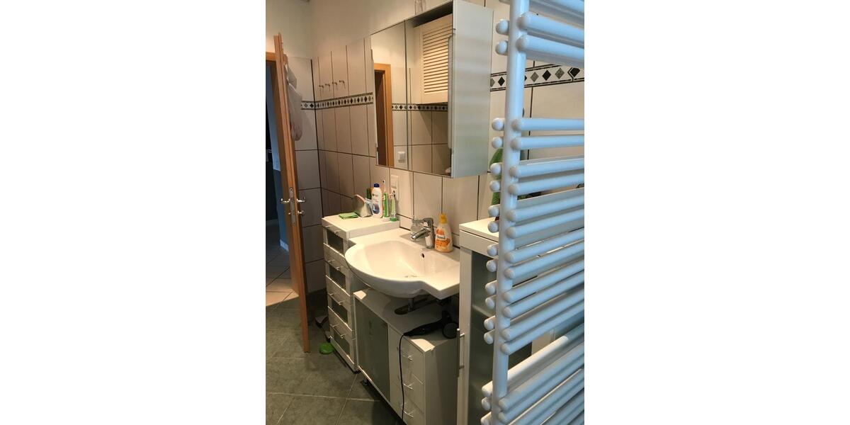 Etagenwohnung Gifhorn - 3 Zimmer, 86 m&sup2;, 860&euro; | Angebot:25806693