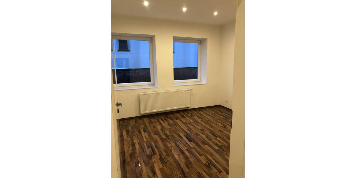 Etagenwohnung Breitenbrunn Bedernau - 3 Zimmer, 75 m&sup2;, 750&euro; | Angebot:25996826