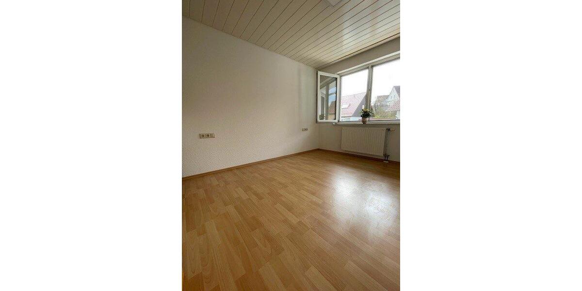 Etagenwohnung Backnang - 2 Zimmer, 44 m&sup2;, 690&euro; | Angebot:26024511