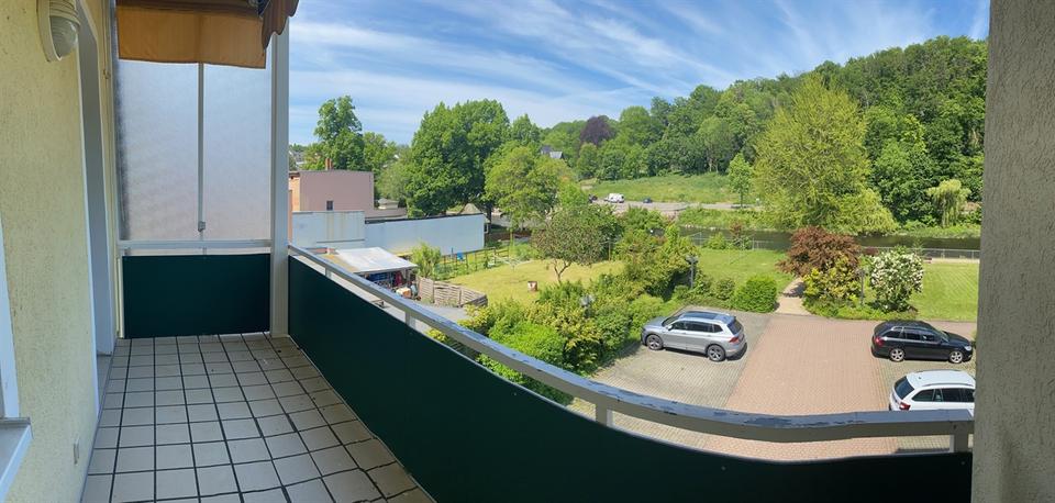 Etagenwohnung Waldheim - 3 Zimmer, 80 m&sup2;, 504&euro; | Angebot:23041646