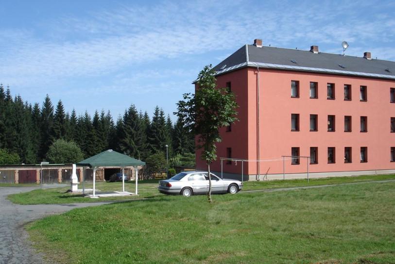 Wohnen, wo andere Urlaub machen: 2-3 Zi.-Whg. mit Kaminofen und EBK, auch als Ferienwohnung nutzbar! 3 zimmer