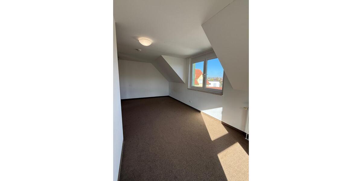 Doppelhaushälfte Altenstadt an der Waldnaab - 4 Zimmer, 135 m&sup2;, 1.290&euro; | Angebot:24677160