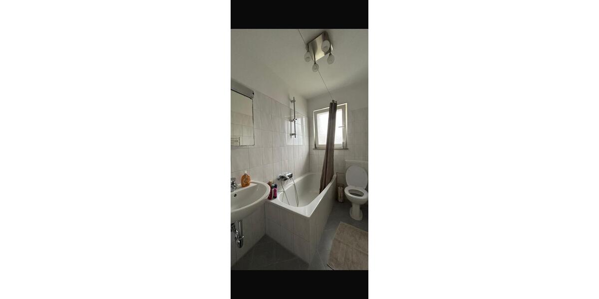 Etagenwohnung Hannover Buchholz-Kleefeld - 3 Zimmer, 68 m&sup2;, 900&euro; | Angebot:26626799