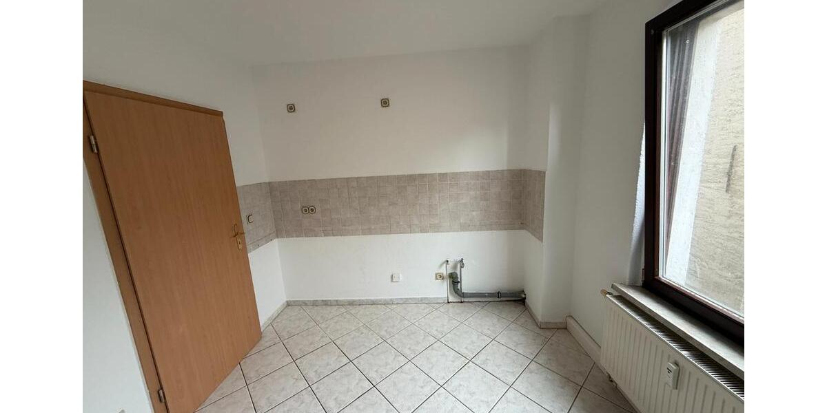Etagenwohnung Torgau - 3 Zimmer, 82 m&sup2;, 480&euro; | Angebot:25964138