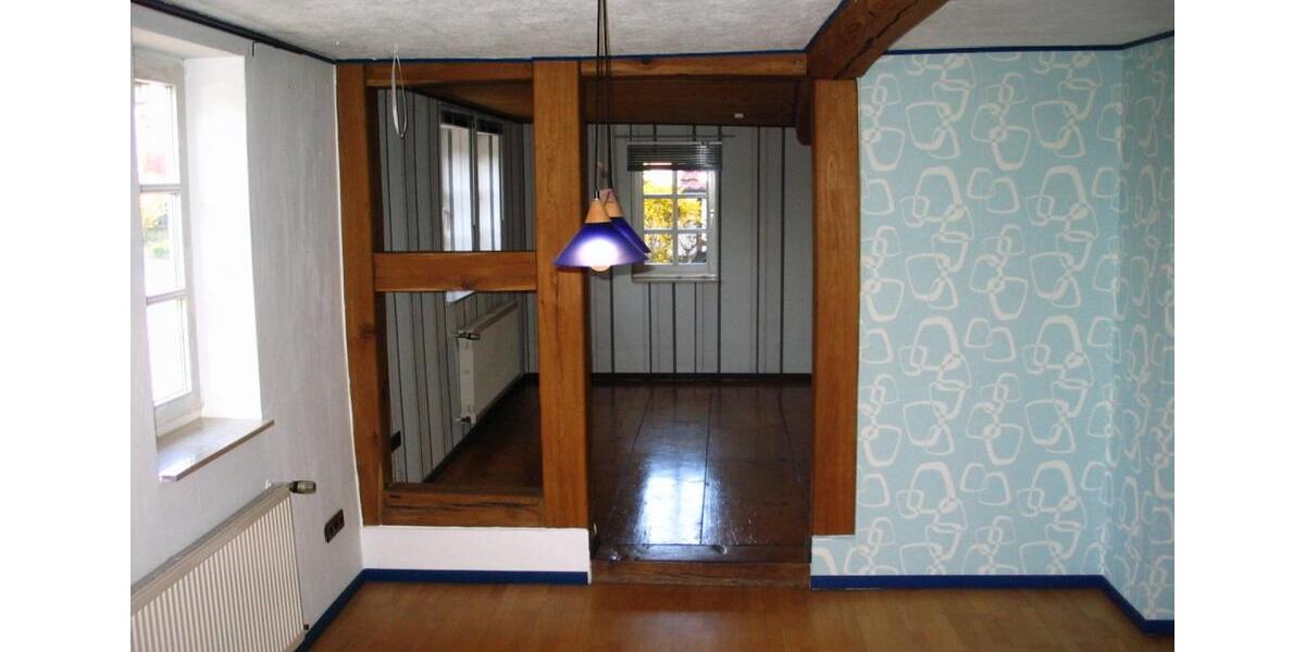 Einfamilienhaus Herleshausen - 10 Zimmer, 270 m&sup2;, 2.000&euro; | Angebot:25964509