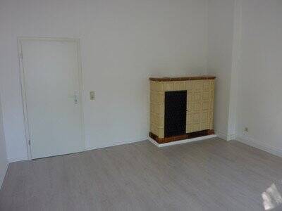 Etagenwohnung Weißenfels - 4 Zimmer, 81 m&sup2;, 410&euro; | Angebot:25733073