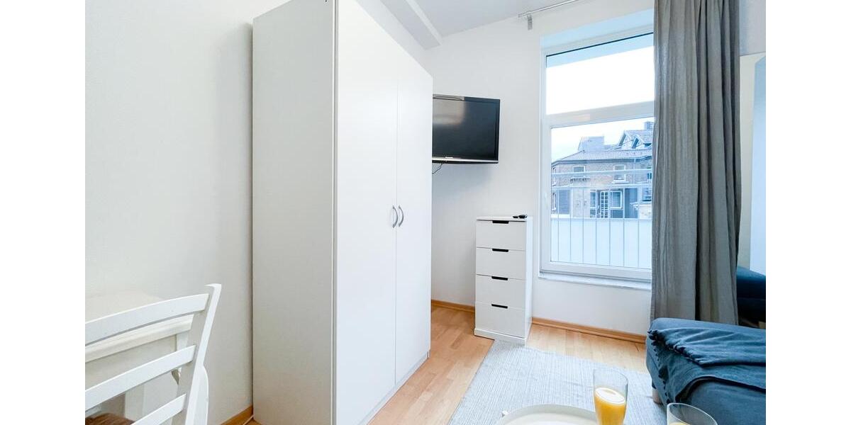 Wohnen auf Zeit Aachen Aachen-Mitte - 1 Zimmer, 15 m&sup2;, 900&euro; | Angebot:12346516