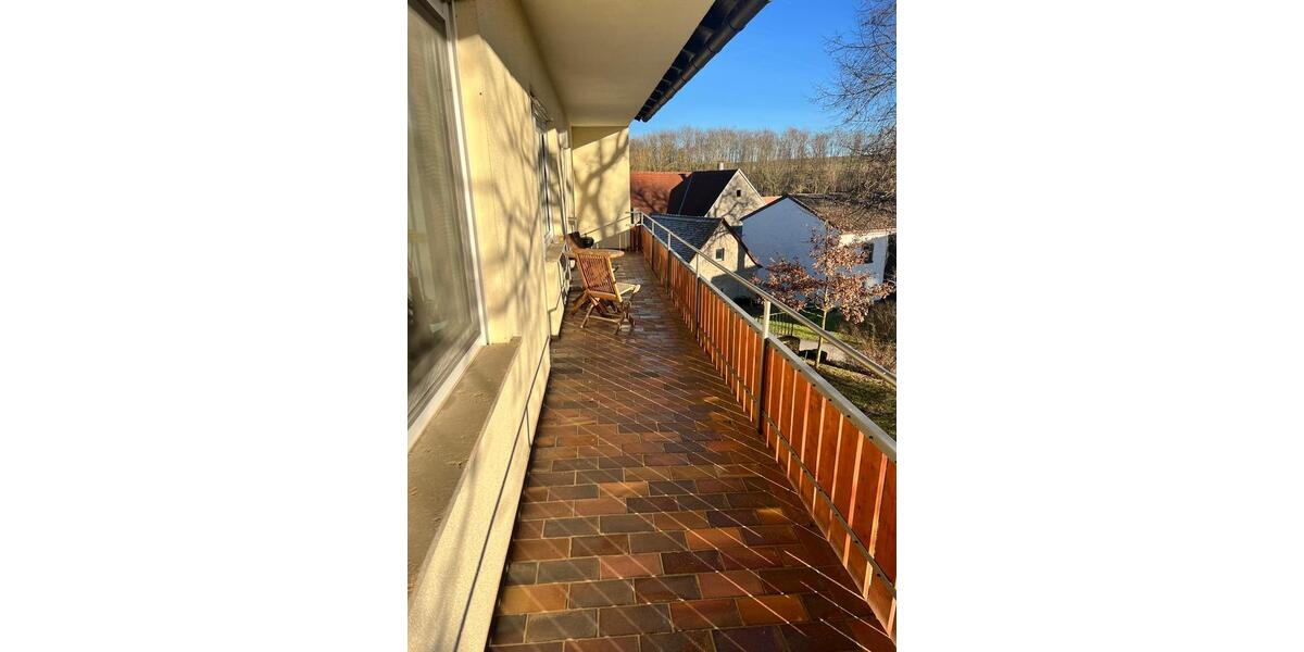 Etagenwohnung Ippesheim - 5 Zimmer, 98 m&sup2;, 550&euro; | Angebot:26563222