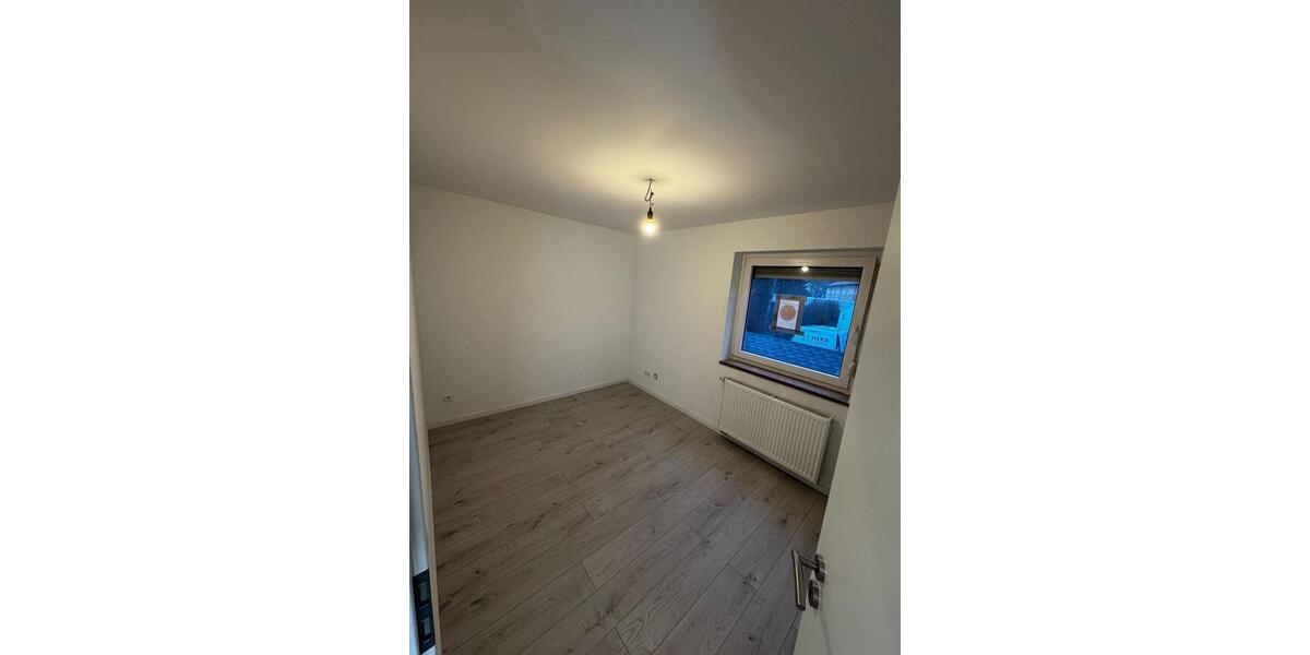 Etagenwohnung Plochingen - 3 Zimmer, 63 m&sup2;, 1.150&euro; | Angebot:25987919