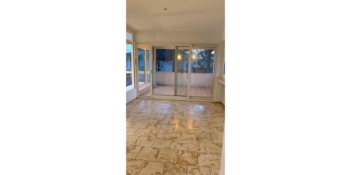 Einfamilienhaus Konstanz - 5.5 Zimmer, 300 m&sup2;, 3.100&euro; | Angebot:24628636