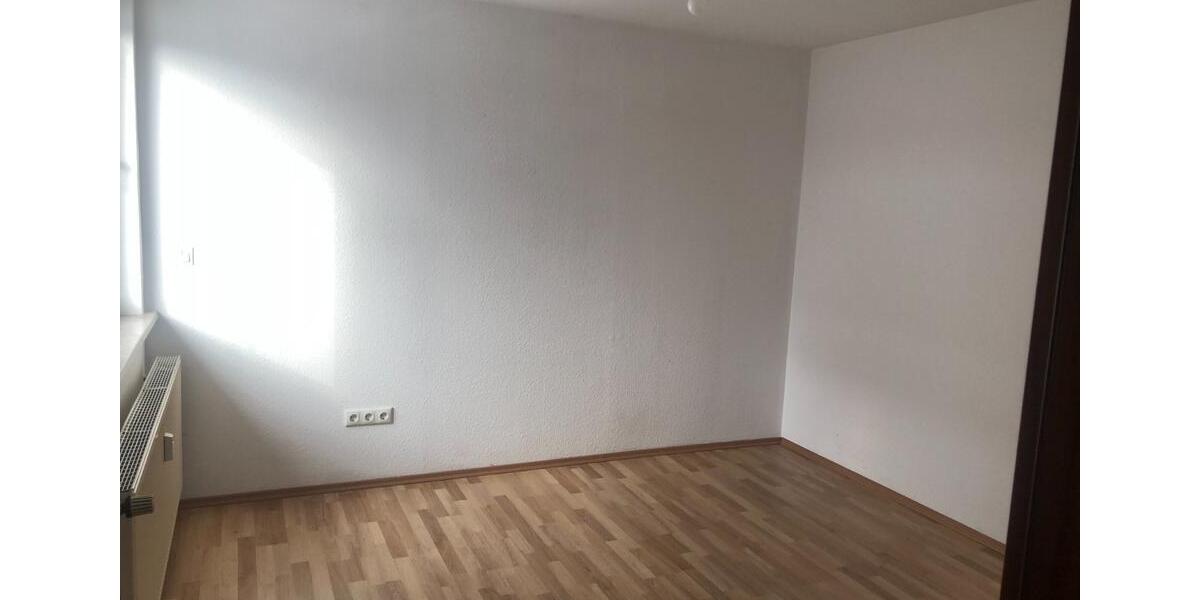 Etagenwohnung Bodenwerder - 3 Zimmer, 74 m&sup2;, 460&euro; | Angebot:25099005