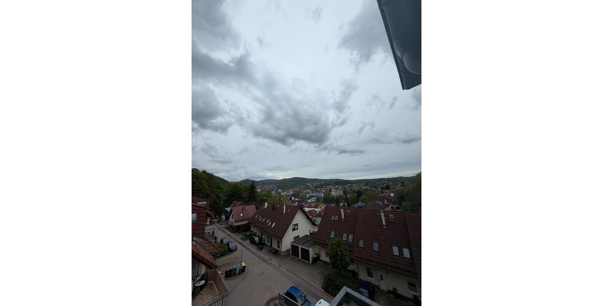 Dachgeschoßwohnung Suhl - 3 Zimmer, 74 m&sup2;, 592&euro; | Angebot:26432697