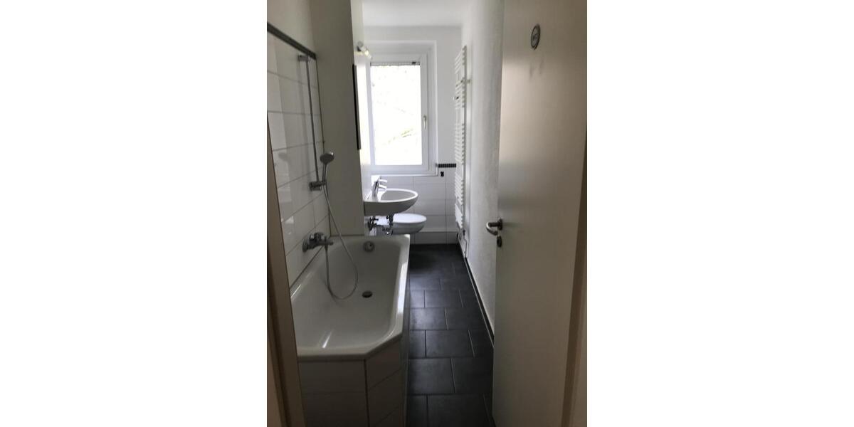 Etagenwohnung Bad Langensalza - 3 Zimmer, 60 m&sup2;, 345&euro; | Angebot:26256876