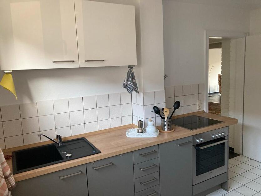 Helle vollmöblierte Wohnung Köln Stammheim zimmer