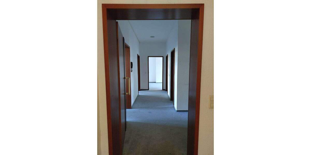 Gewerbeobjekt Saarbrücken St Johann - 5 Zimmer, 120 m&sup2;, 990&euro; | Angebot:26501572