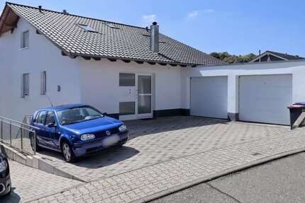 Wohnung Pforzheim Eutingen - 4 Zimmer, 121 m&sup2;, 1.300&euro; | Angebot:24685852