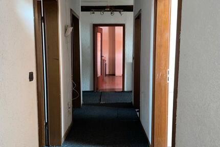 Wohnung Zweibrücken - 5 Zimmer, 150 m&sup2;, 900&euro; | Angebot:26567141