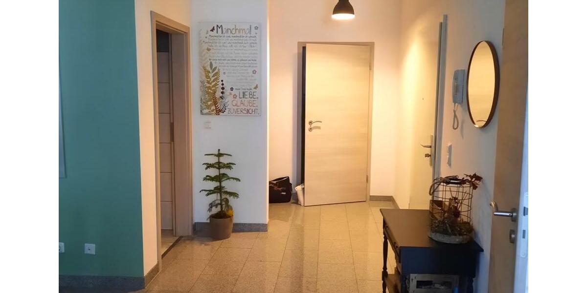 Etagenwohnung Bechtolsheim - 1.5 Zimmer, 98 m&sup2;, 990&euro; | Angebot:26702385