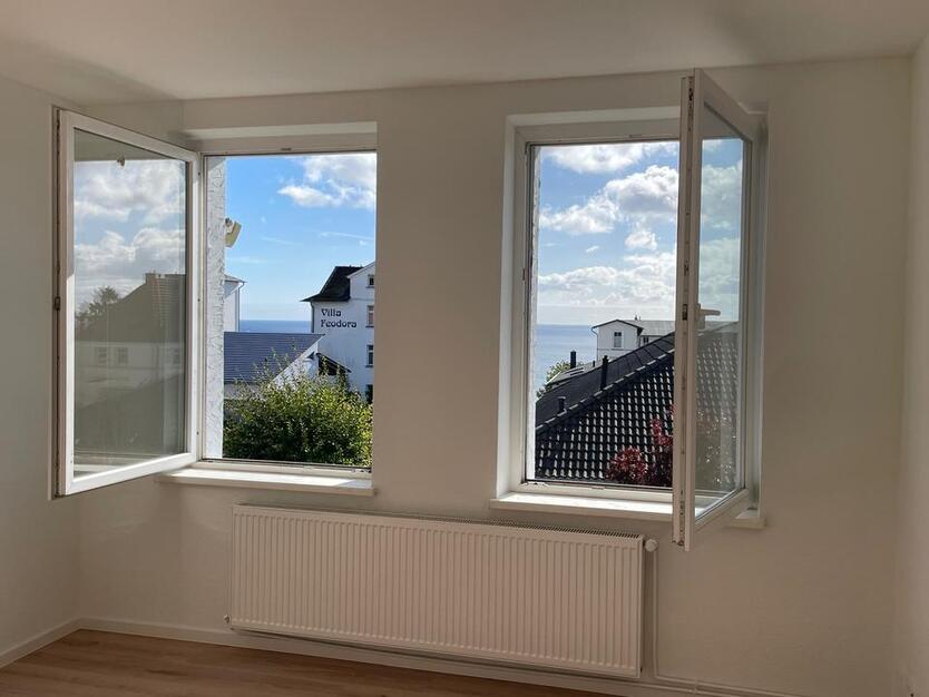 Großzügige 3,5 Raum Traumwohnung mit Ostseeblick in zentraler Wohnlage zimmer