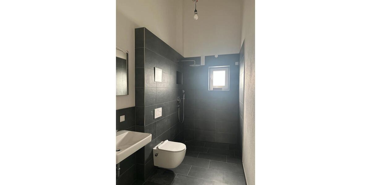 Einfamilienhaus Günzburg - 3 Zimmer, 110 m&sup2;, 1.450&euro; | Angebot:24587481