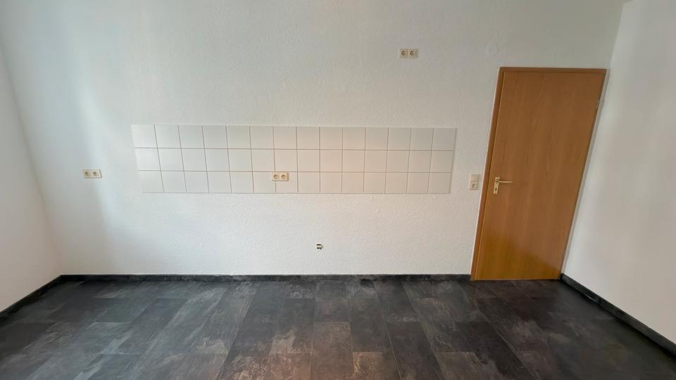 Dachgeschoßwohnung Volkmarsen - 4 Zimmer, 103 m&sup2;, 650&euro; | Angebot:26221973