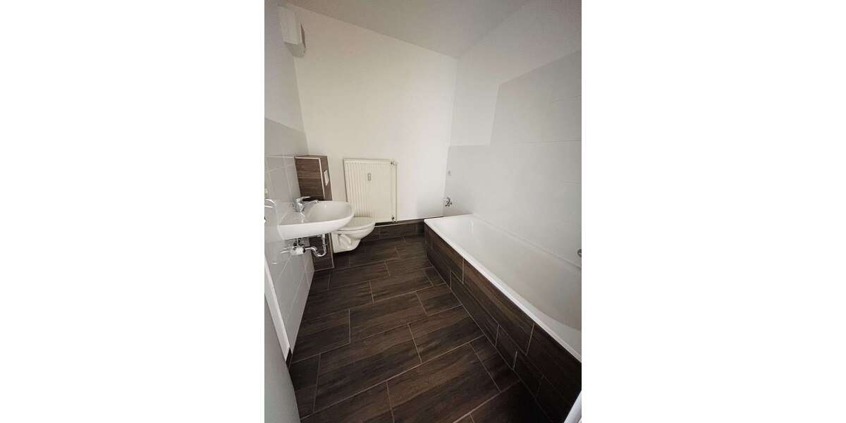 Etagenwohnung Görlitz Innenstadt - 3 Zimmer, 73 m&sup2;, 450&euro; | Angebot:26158201