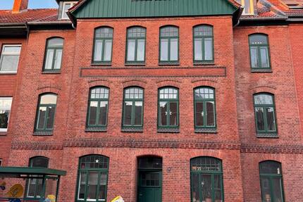 Dachgeschosswohnung, 3 Zimmer , 120qm ab 1.2.26 3 zimmer