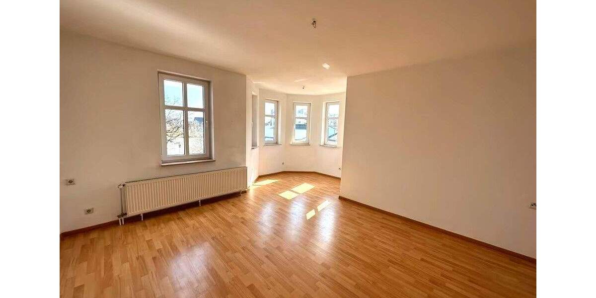 Etagenwohnung Neuhaus am Rennweg Neuhaus - 3 Zimmer, 116 m&sup2;, 875&euro; | Angebot:25927102