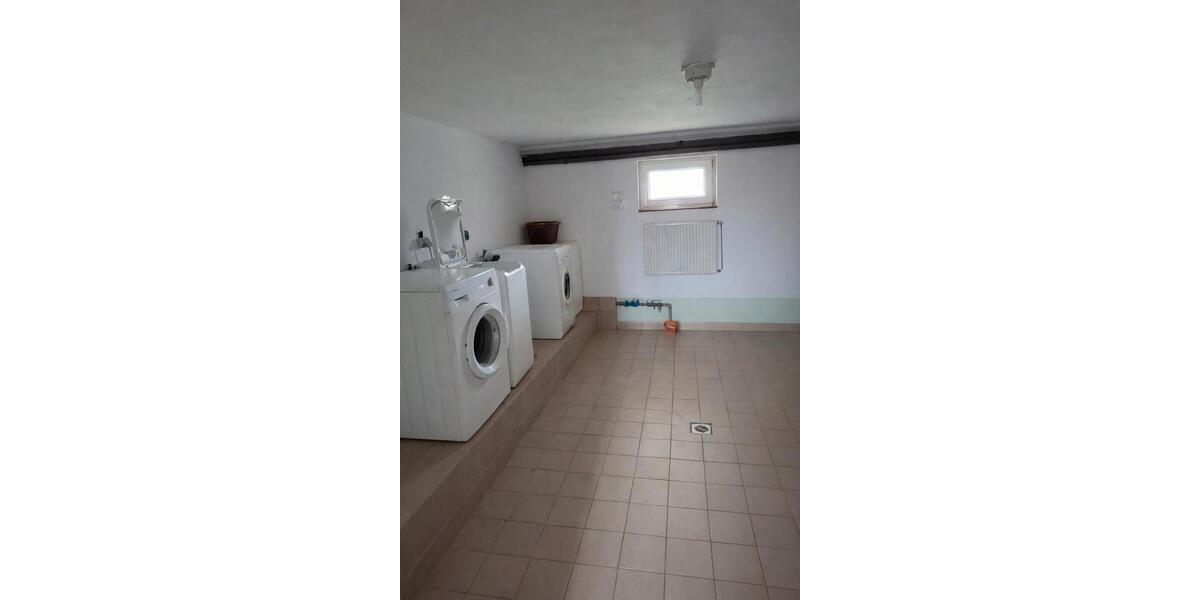 Dachgeschoßwohnung Rosenow - 1 Zimmer, 45 m&sup2;, 250&euro; | Angebot:26272861