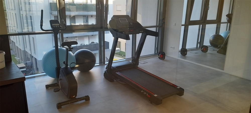 Wohnen fast wie im Hotel: 2-Zimmer-Wohnung mit Balkon, Einbauküche