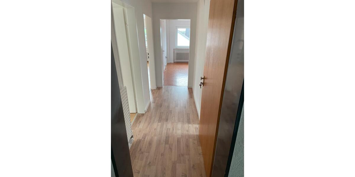 Dachgeschoßwohnung Hohenstein - 3 Zimmer, 68 m&sup2;, 570&euro; | Angebot:26221985