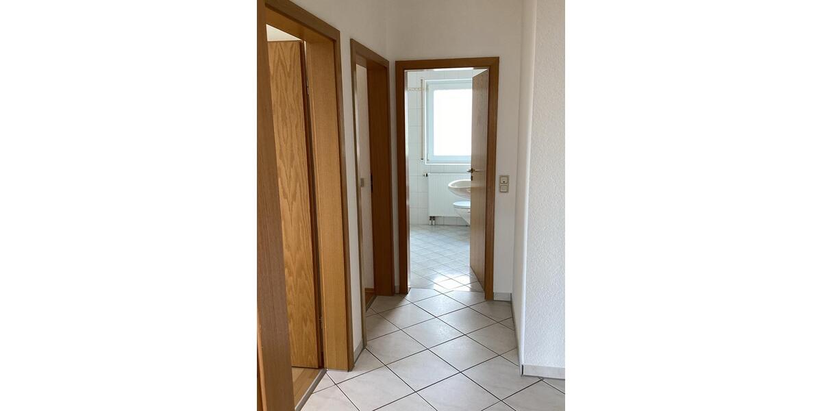 Etagenwohnung Brechen - 4 Zimmer, 93 m&sup2;, 1.000&euro; | Angebot:26598393
