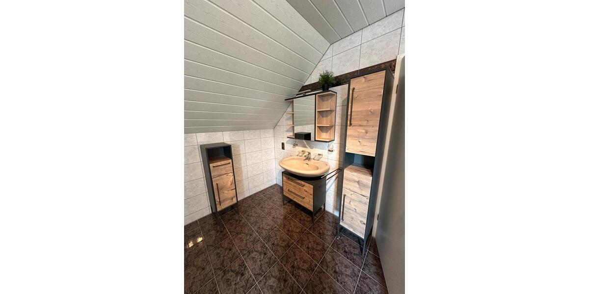 Helle 3,5-Zimmer Dachgeschosswohnung in Ried mit Balkon zimmer