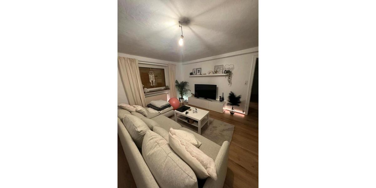 Etagenwohnung Sundern (Sauerland) - 2 Zimmer, 50 m&sup2;, 650&euro; | Angebot:24353024