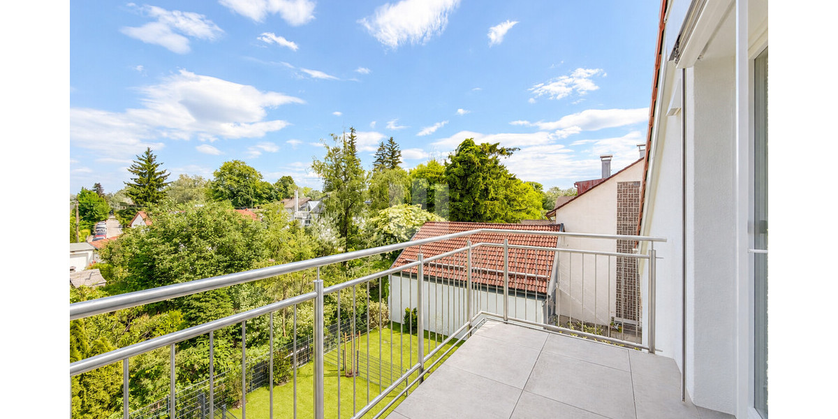 WINDISCH - ERSTBEZUG! Hochwertige 2-Zi.-DG - Wohnung mit EBK, Balkon und privatem Garten - Dachgeschoßwohnung Gröbenzell | Angebot:26764137