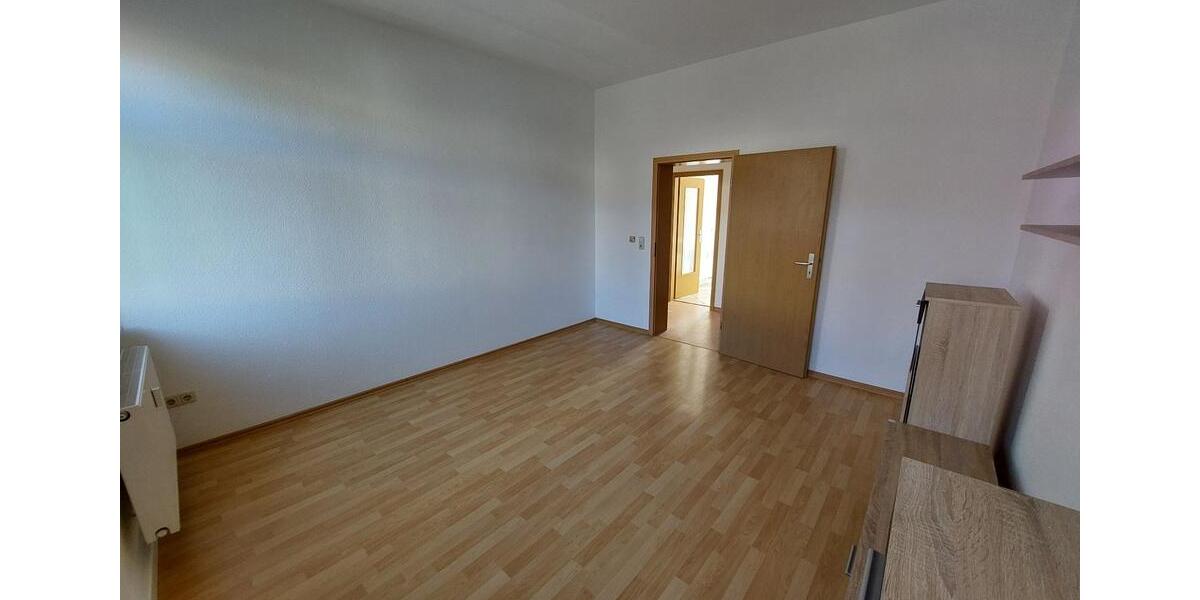 Etagenwohnung Roßwein - 2 Zimmer, 48 m&sup2;, 250&euro; | Angebot:25375181