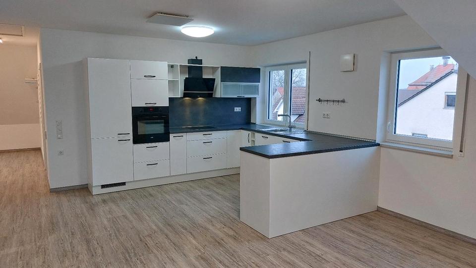 Dachgeschoßwohnung Offingen - 2 Zimmer, 55 m&sup2;, 720&euro; | Angebot:25839182