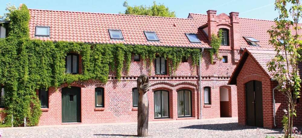 Wohnung zum Mieten in Altlandsberg 550 € 52.46 m²