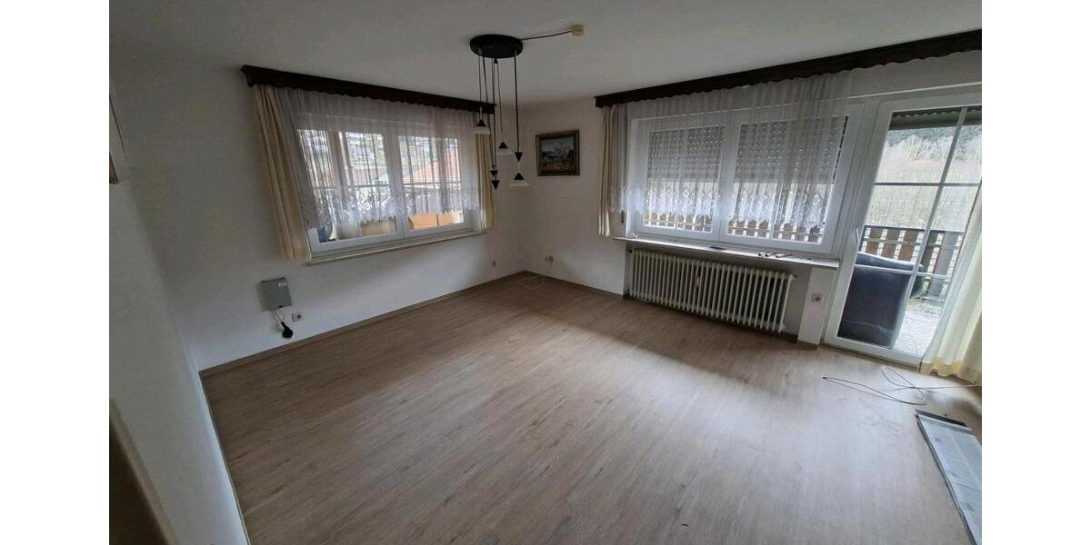 Etagenwohnung Neukirchen bei Heiligen Blut - 1 Zimmer, 78 m&sup2;, 450&euro; | Angebot:26638681