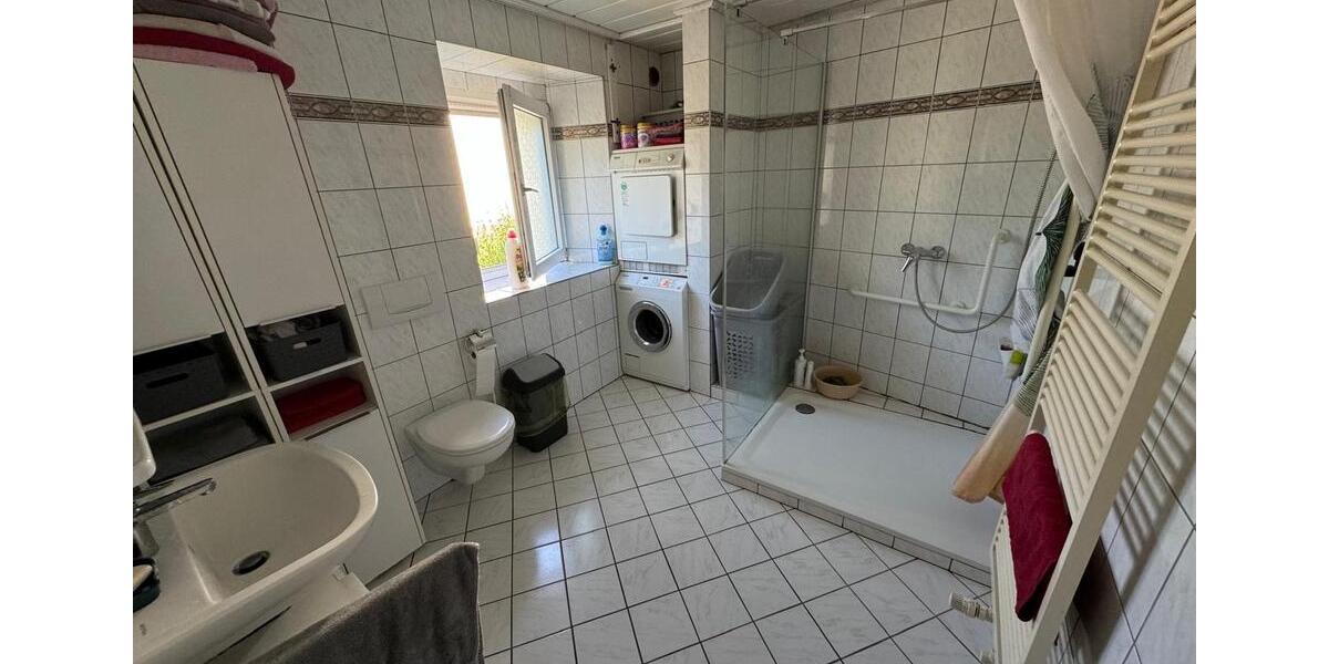 Einfamilienhaus Pelm - 2 Zimmer, 170 m&sup2;, 1.200&euro; | Angebot:26271735