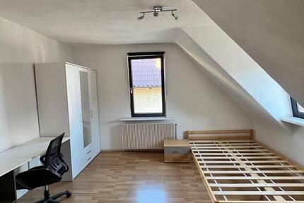 Zimmer in 4er-WG in Schwenningen zu vermieten ab November 2025 zimmer