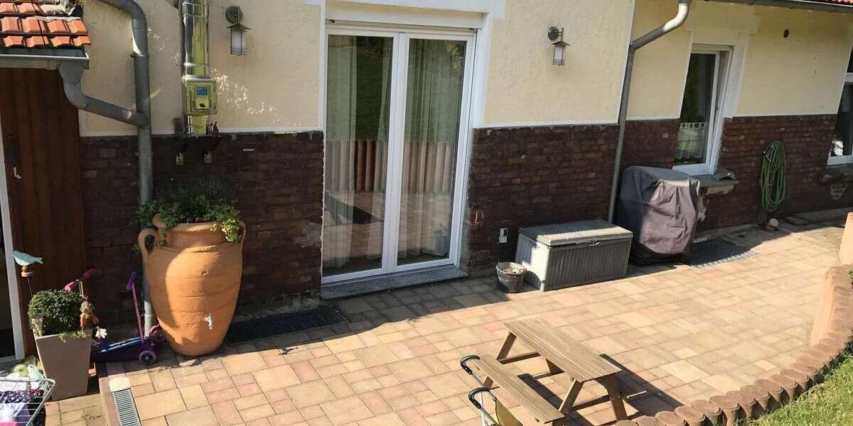 Einfamilienhaus Wetter - 4.5 Zimmer, 100 m&sup2;, 1.300&euro; | Angebot:24975664