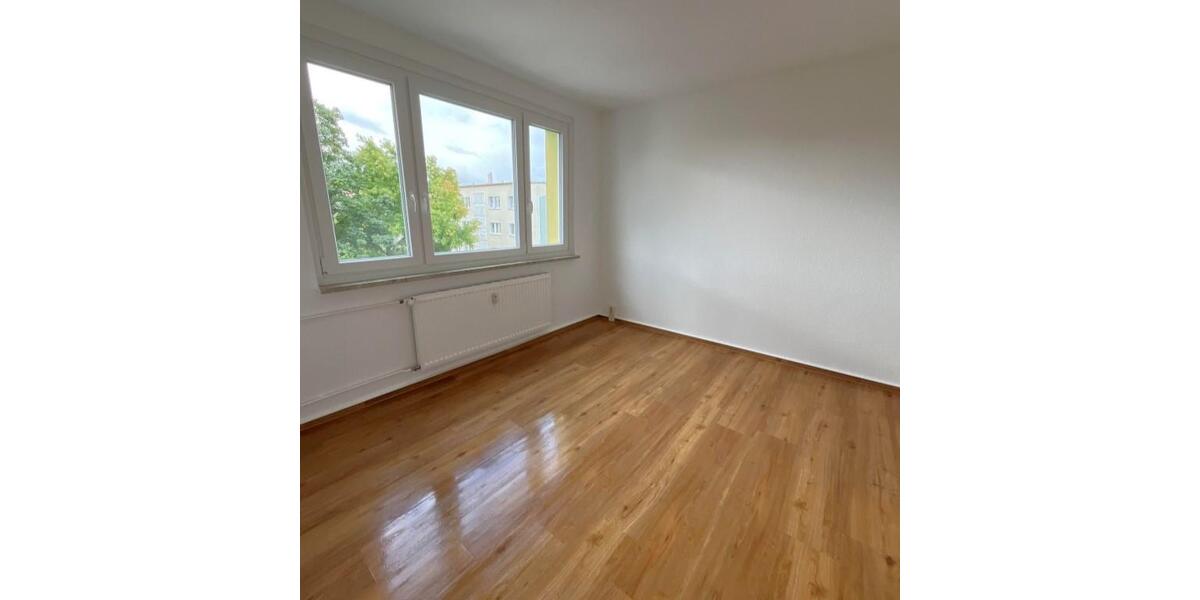 Etagenwohnung Querfurt - 2 Zimmer, 48 m&sup2;, 279&euro; | Angebot:25922722